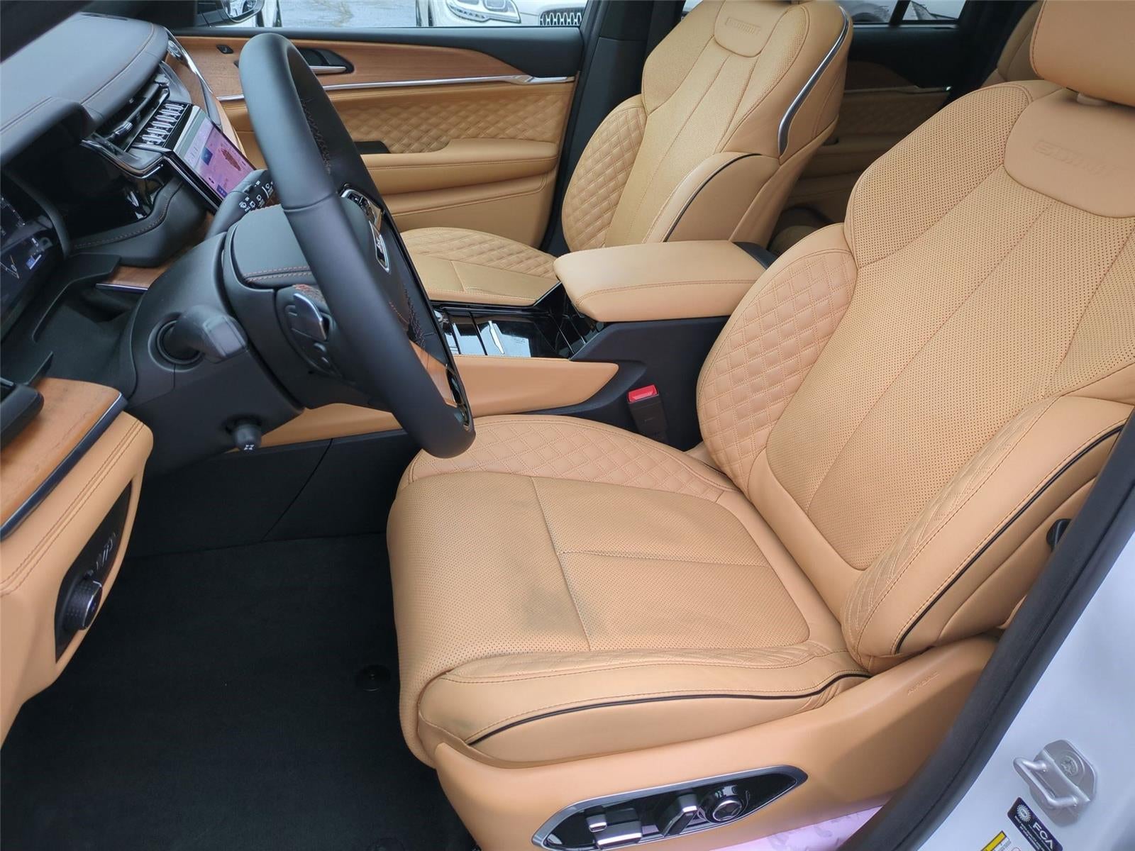 2025 Jeep Grand Cherokee Summit Reserve