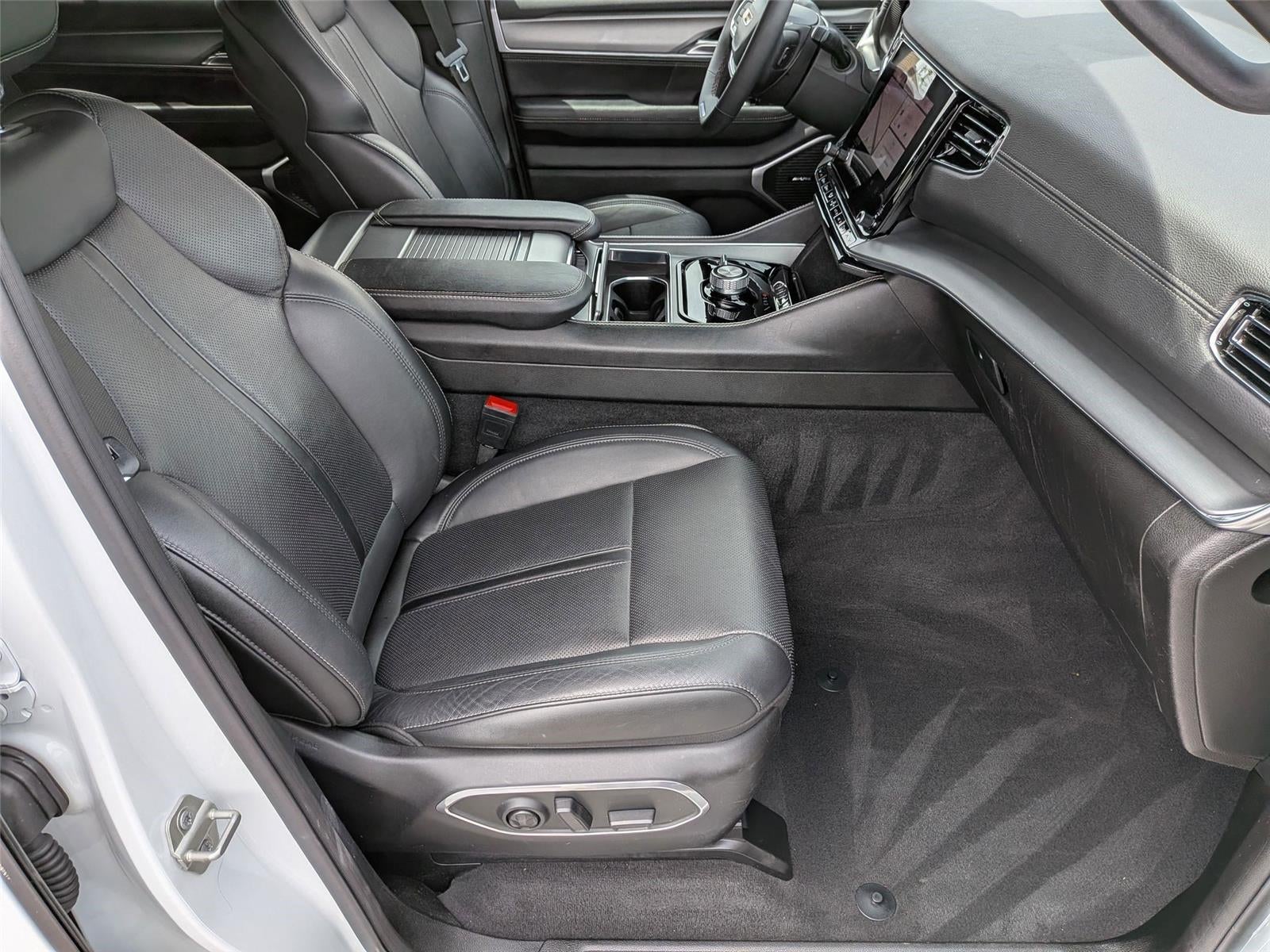 2023 Jeep Wagoneer Series II Carbide