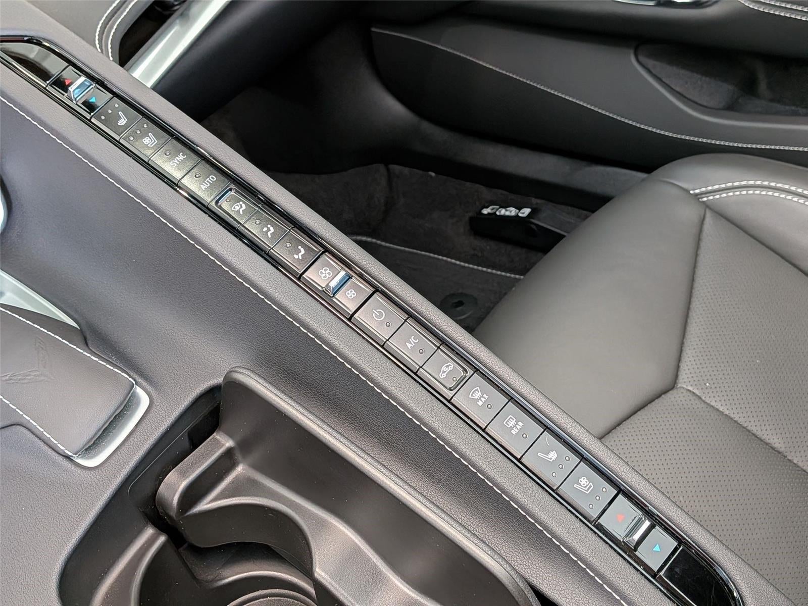 2024 Chevrolet Corvette 2LT