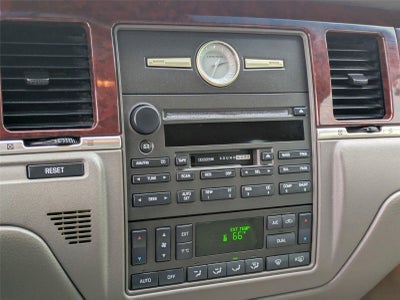 2004 Lincoln TOWN CAR ULTIMATE