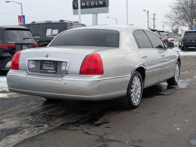 2004 Lincoln TOWN CAR ULTIMATE