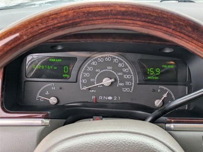 2004 Lincoln TOWN CAR ULTIMATE