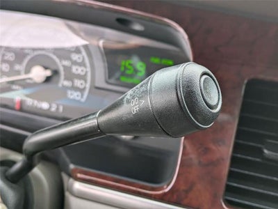 2004 Lincoln TOWN CAR ULTIMATE