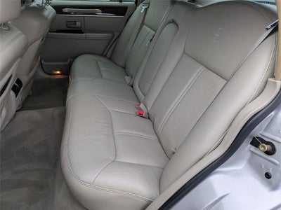 2004 Lincoln TOWN CAR ULTIMATE
