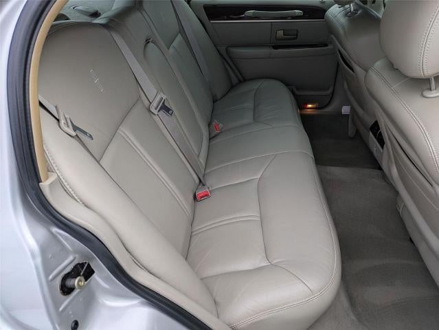 2004 Lincoln TOWN CAR ULTIMATE