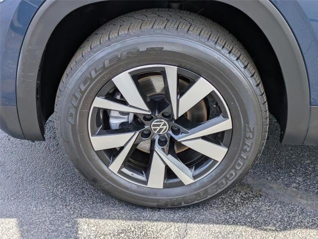 2022 Volkswagen Atlas Cross Sport 2.0T SE