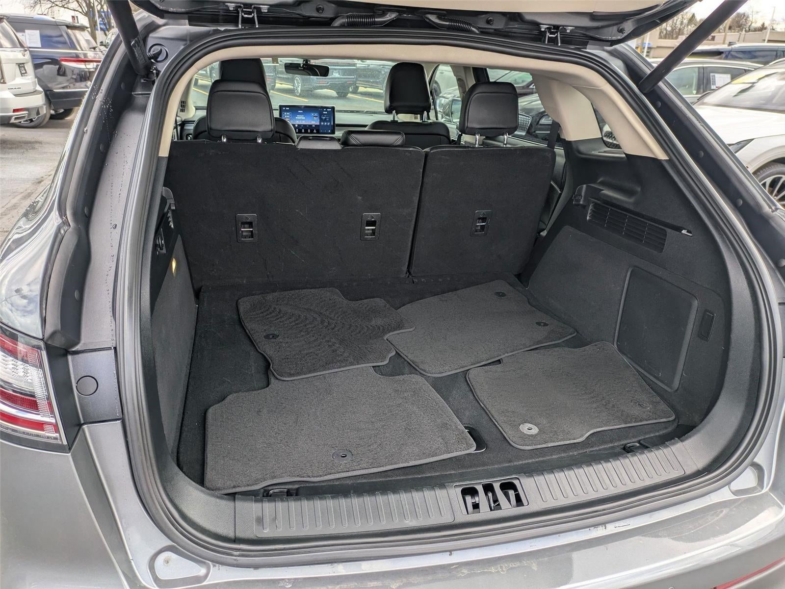 2023 Lincoln Nautilus Standard