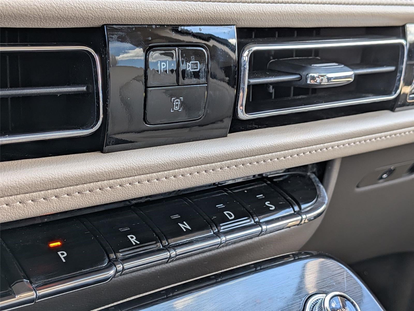 2023 Lincoln Nautilus Standard
