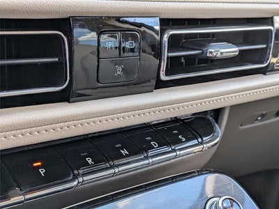 2023 Lincoln Nautilus Standard