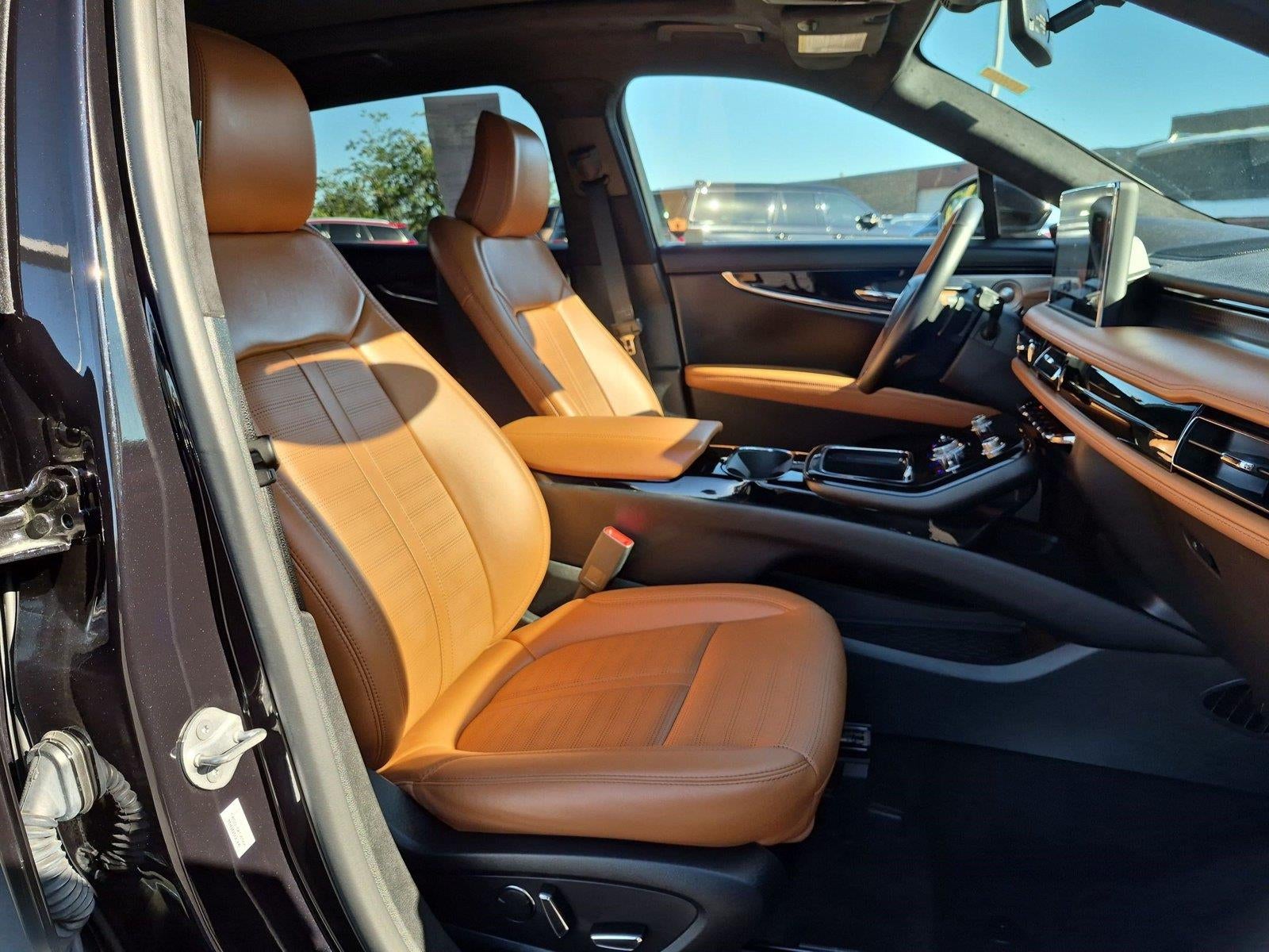 2023 Lincoln Nautilus Black Label
