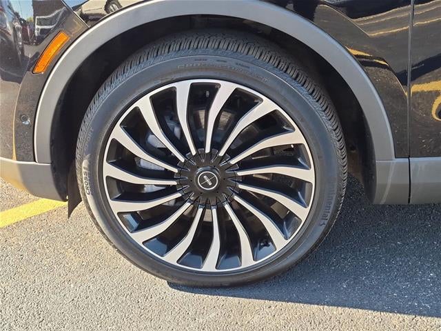 2023 Lincoln Nautilus Black Label