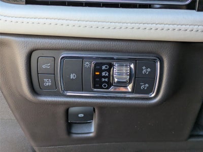 2022 Lincoln Nautilus Black Label