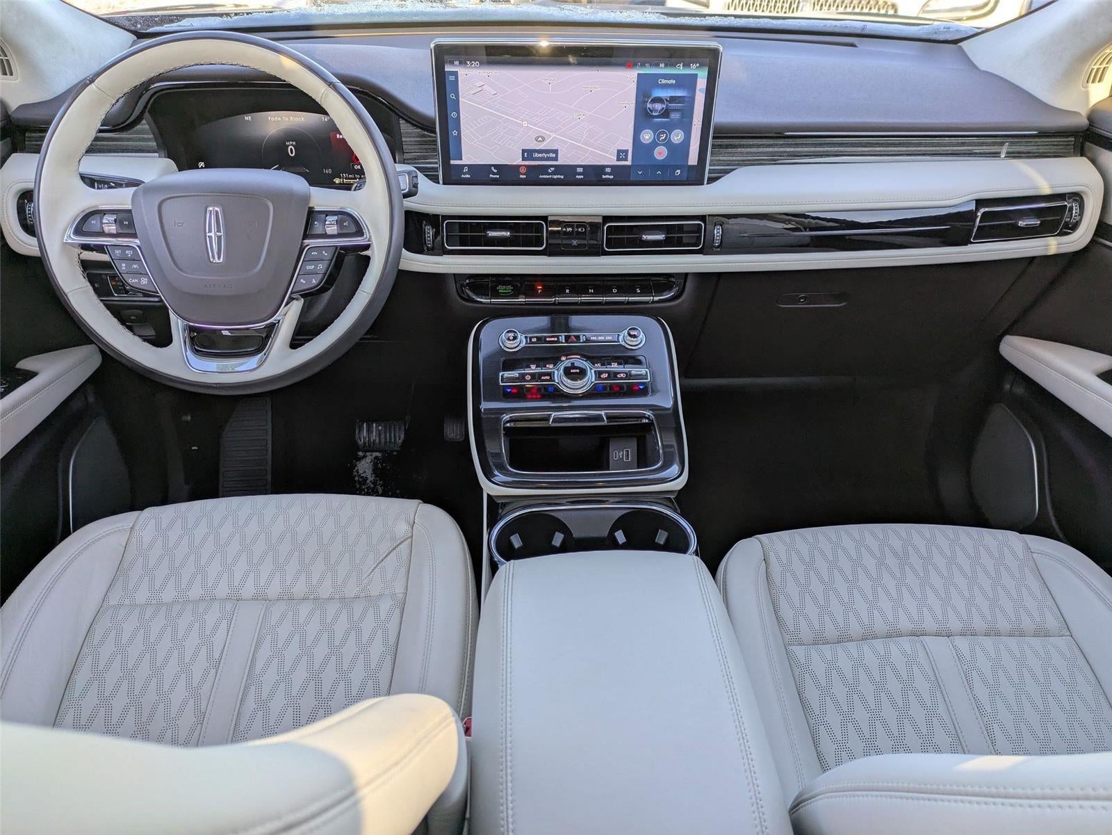 2022 Lincoln Nautilus Black Label