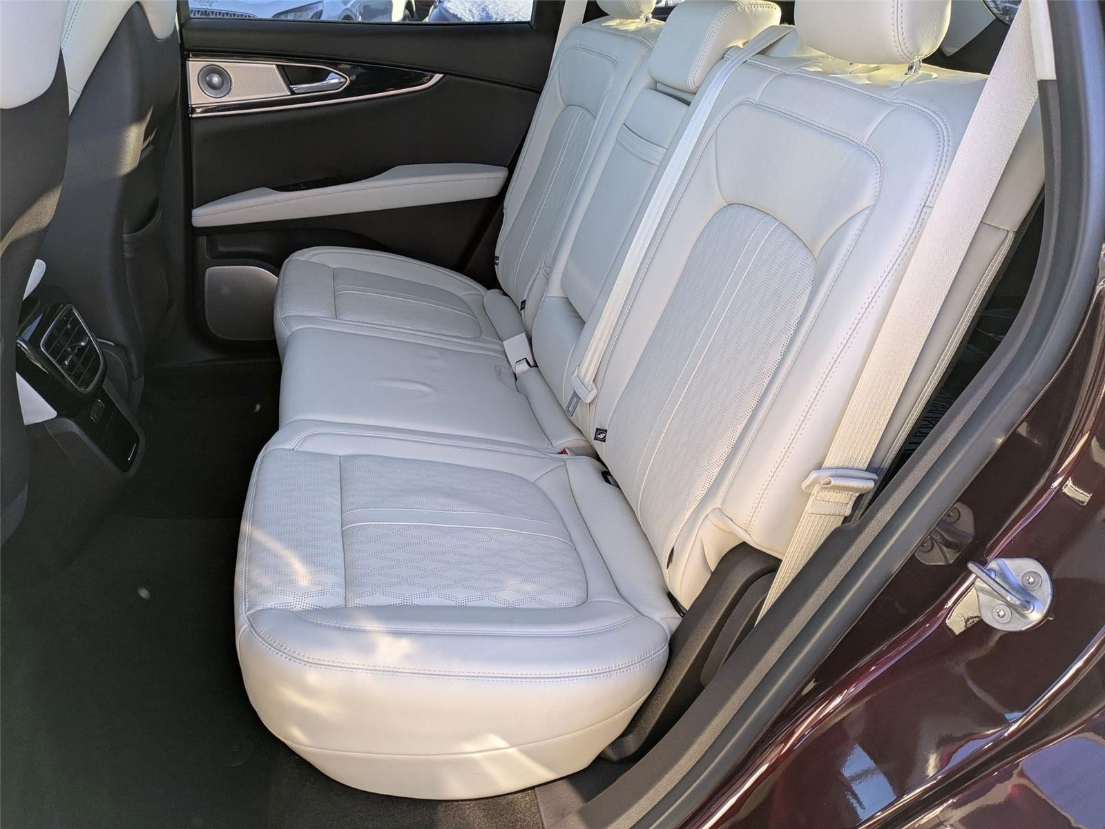 2022 Lincoln Nautilus Black Label