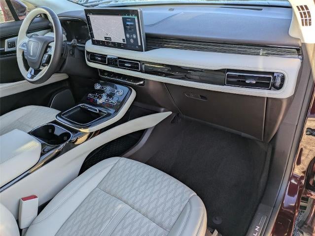 2022 Lincoln Nautilus Black Label