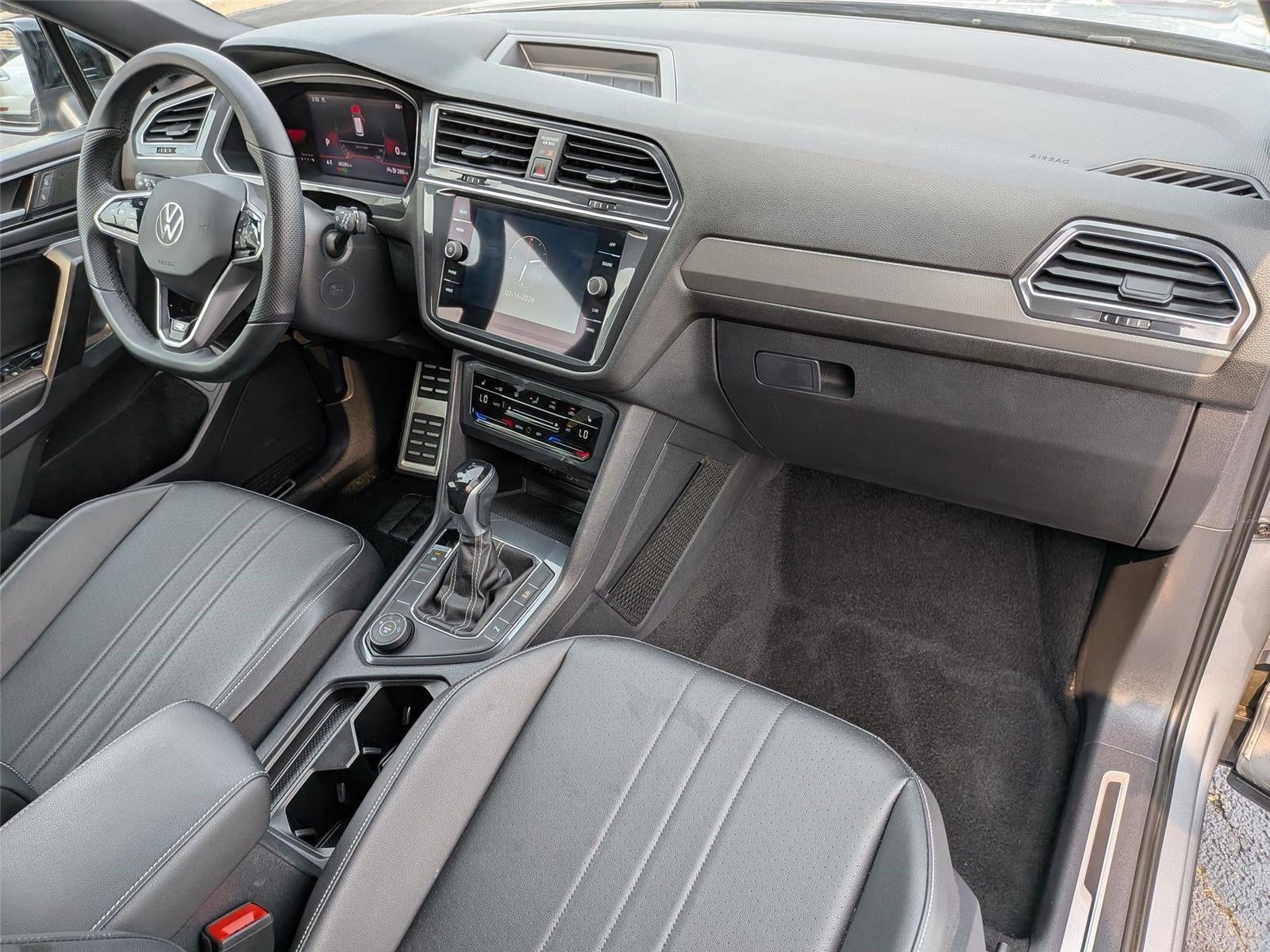 2022 Volkswagen Tiguan SE R-Line Black