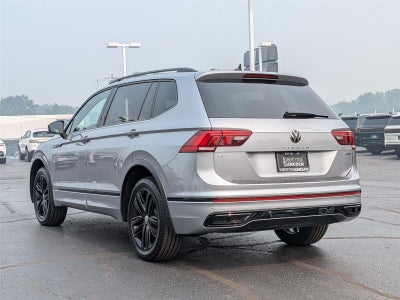 2022 Volkswagen Tiguan SE R-Line Black