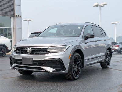 2022 Volkswagen Tiguan SE R-Line Black
