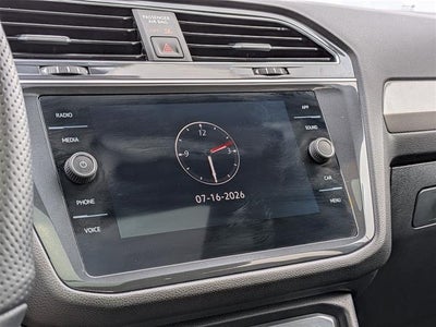 2022 Volkswagen Tiguan SE R-Line Black