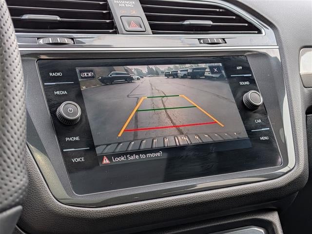 2022 Volkswagen Tiguan SE R-Line Black