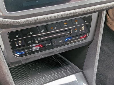 2022 Volkswagen Tiguan SE R-Line Black