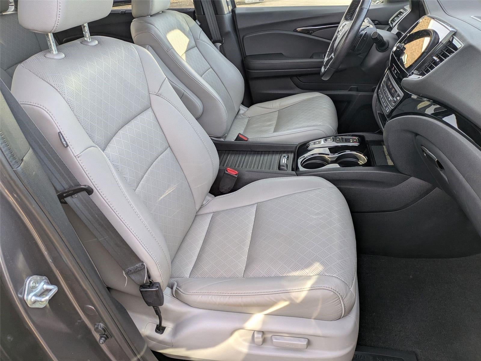 2021 Honda Passport Elite