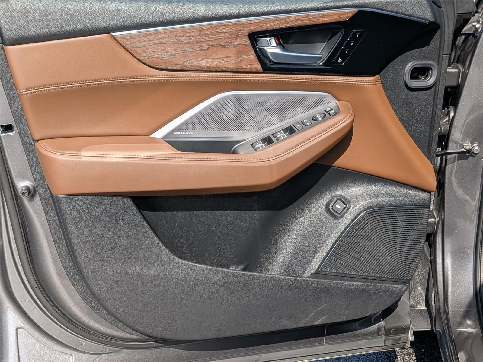 2025 Acura MDX SH-AWD w/Advance