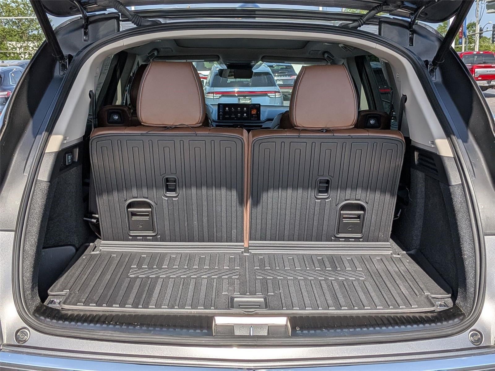 2025 Acura MDX SH-AWD w/Advance