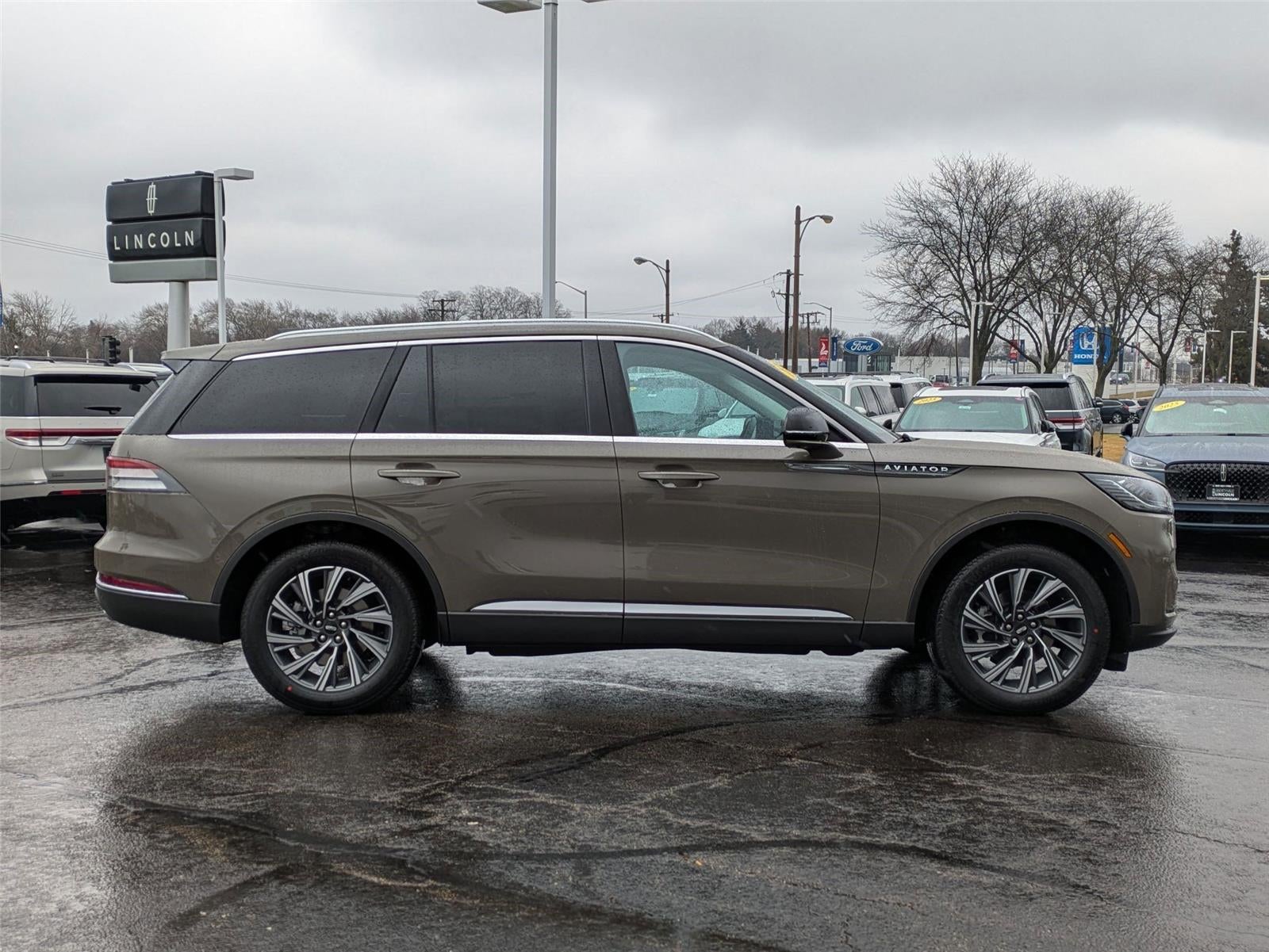 2025 Lincoln Aviator Premiere