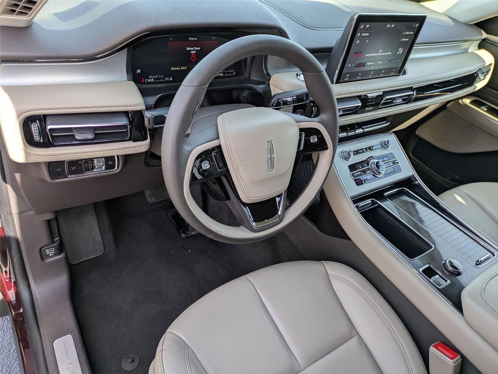 2023 Lincoln Aviator Standard