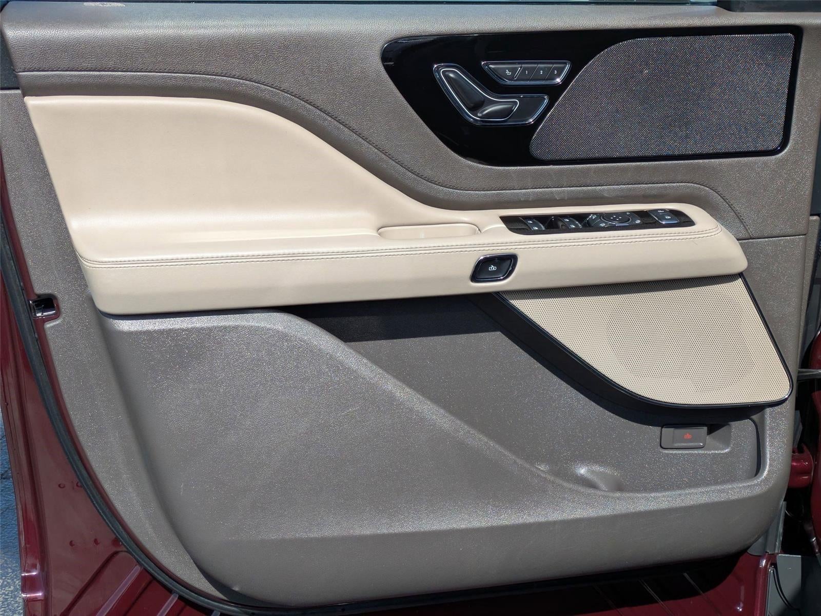 2023 Lincoln Aviator Standard