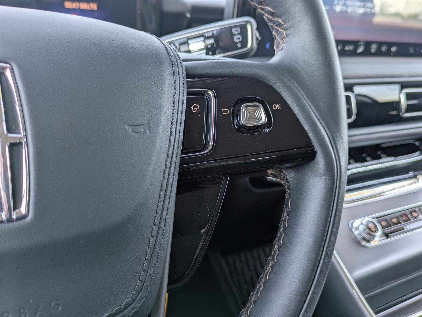 2025 Lincoln Aviator Premiere