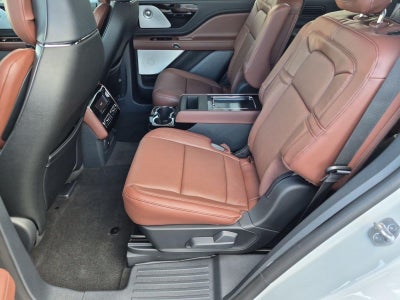 2027 Lincoln Aviator Reserve