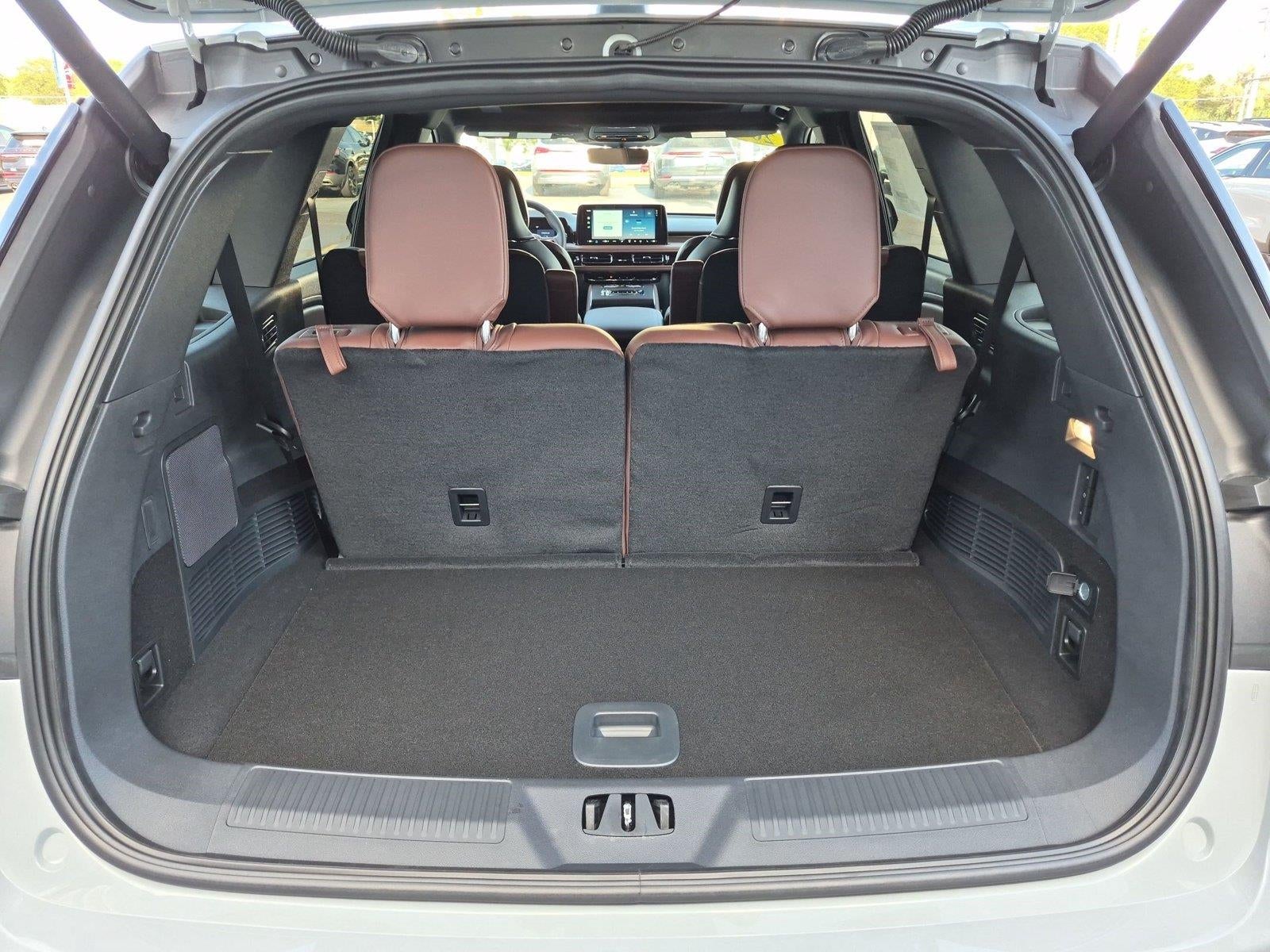 2027 Lincoln Aviator Reserve