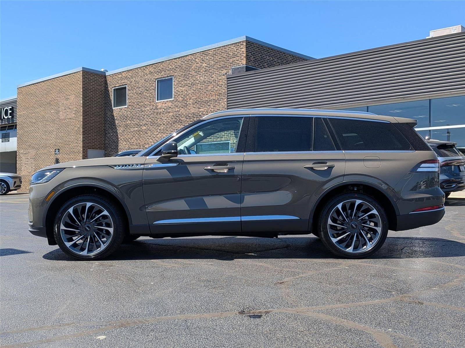 2026 Lincoln Aviator Reserve