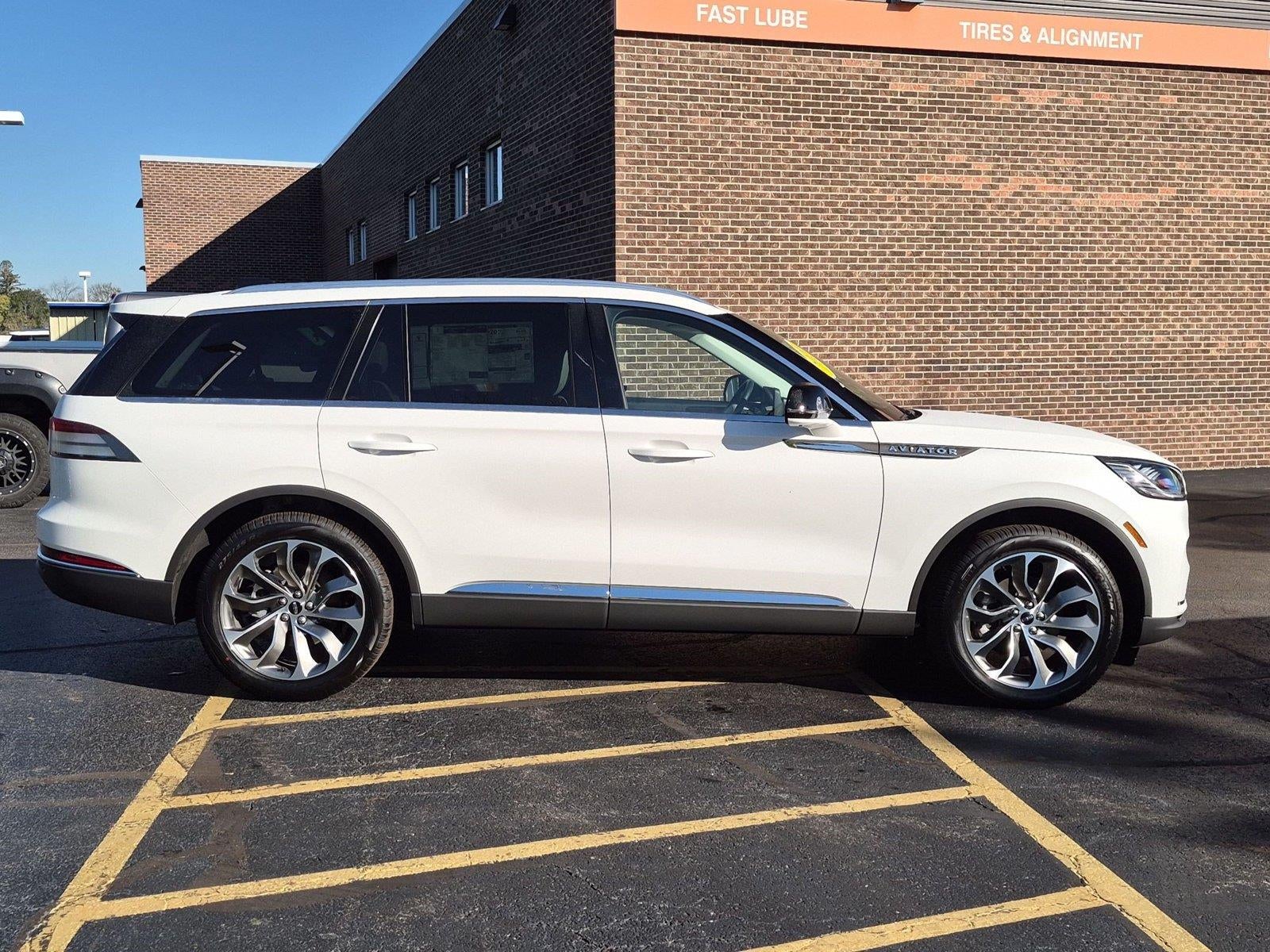 2026 Lincoln Aviator Reserve
