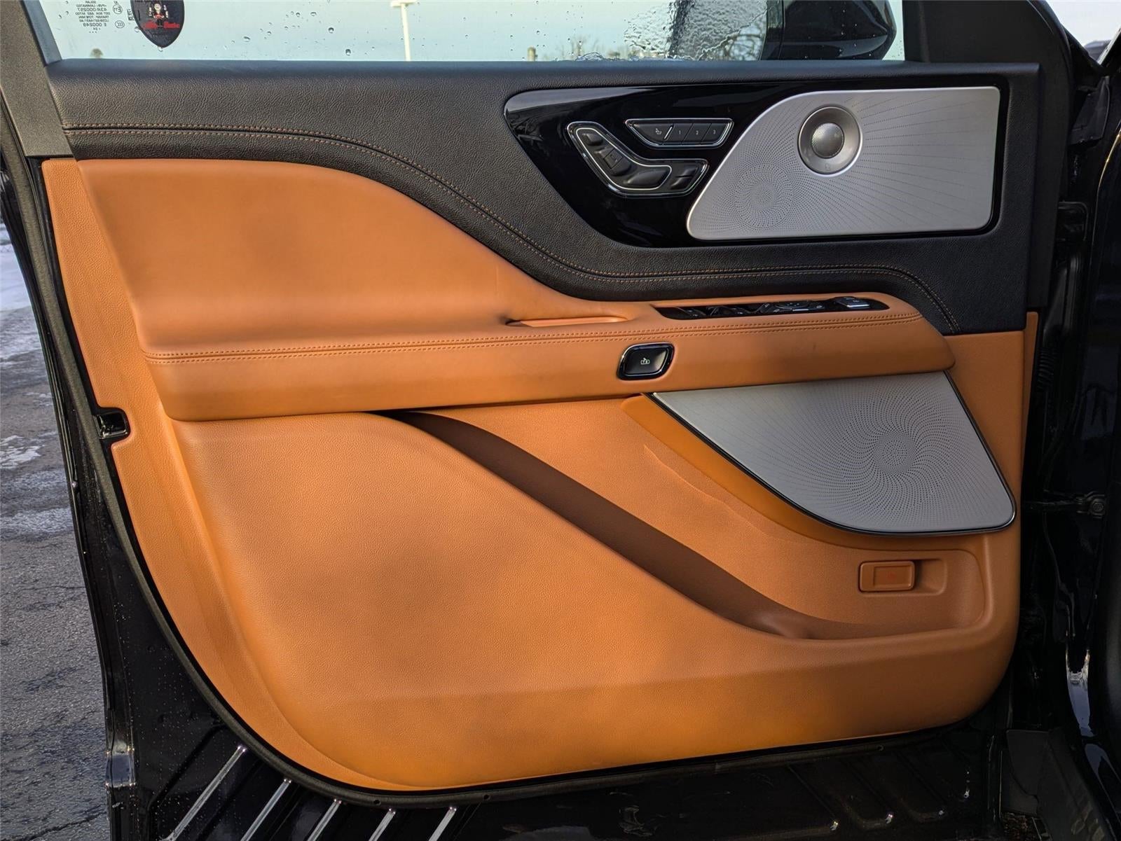 2025 Lincoln Aviator Black Label