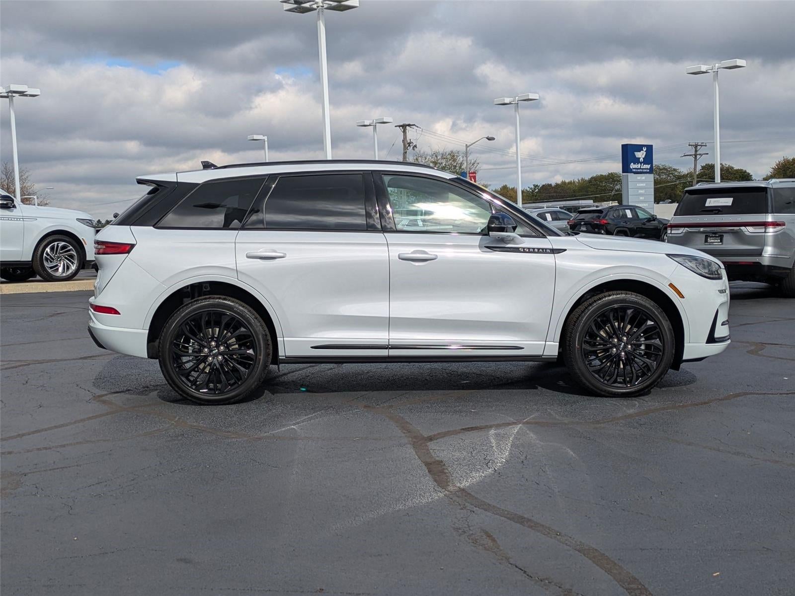 2026 Lincoln Corsair Premiere