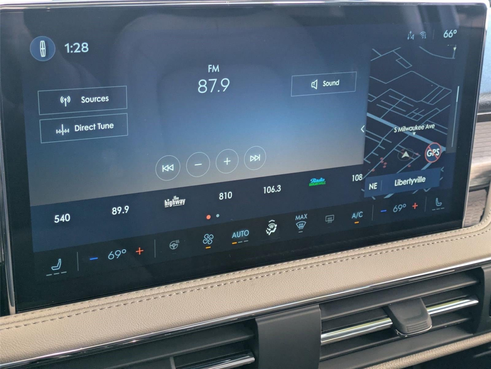 2026 Lincoln Corsair Premiere