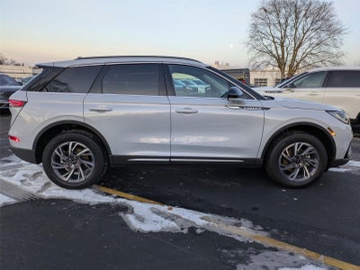 2026 Lincoln Corsair Premiere