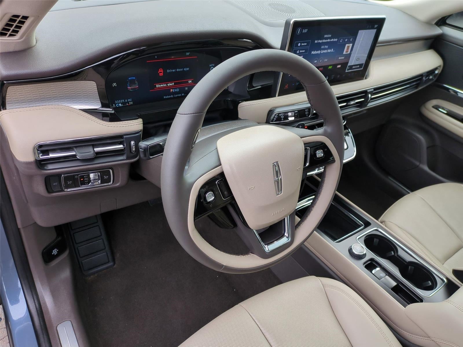 2023 Lincoln Corsair Standard