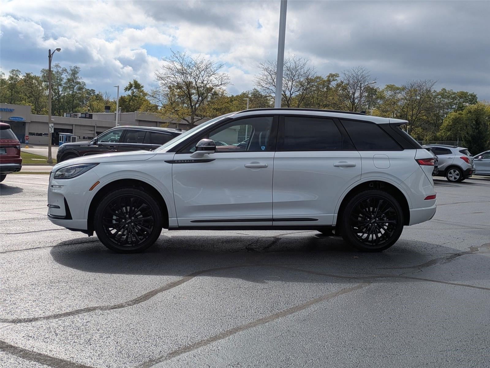 2026 Lincoln Corsair Premiere