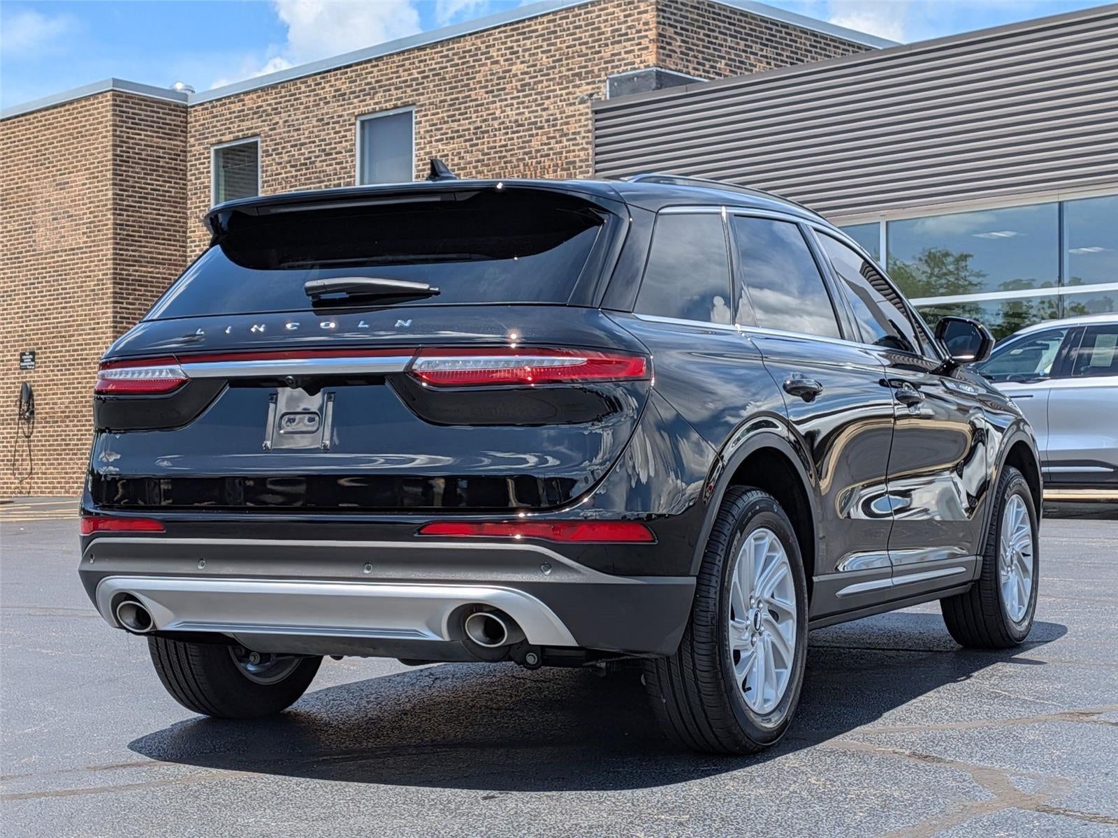 2026 Lincoln Corsair Premiere