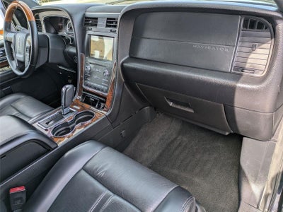2017 Lincoln Navigator Select