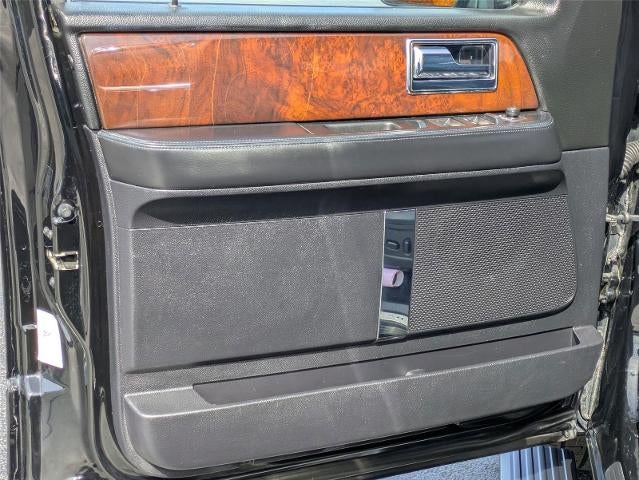 2017 Lincoln Navigator Select