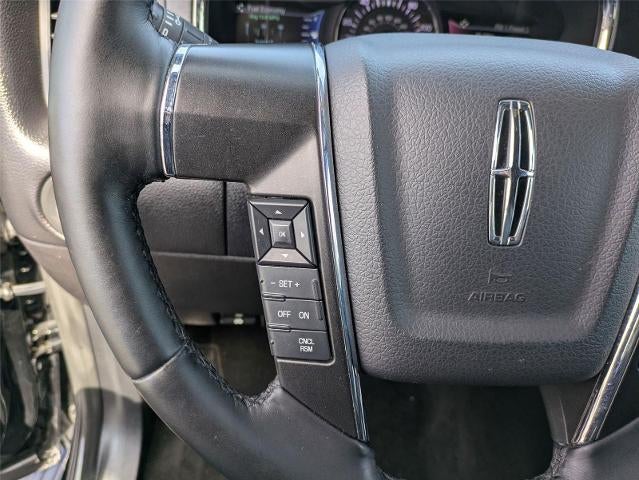 2017 Lincoln Navigator Select