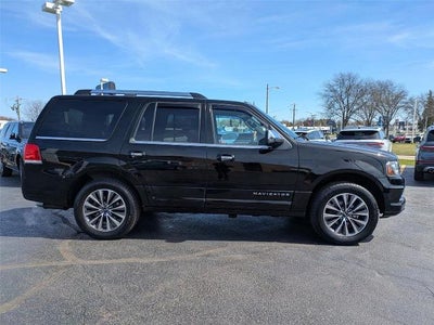 2017 Lincoln Navigator Select