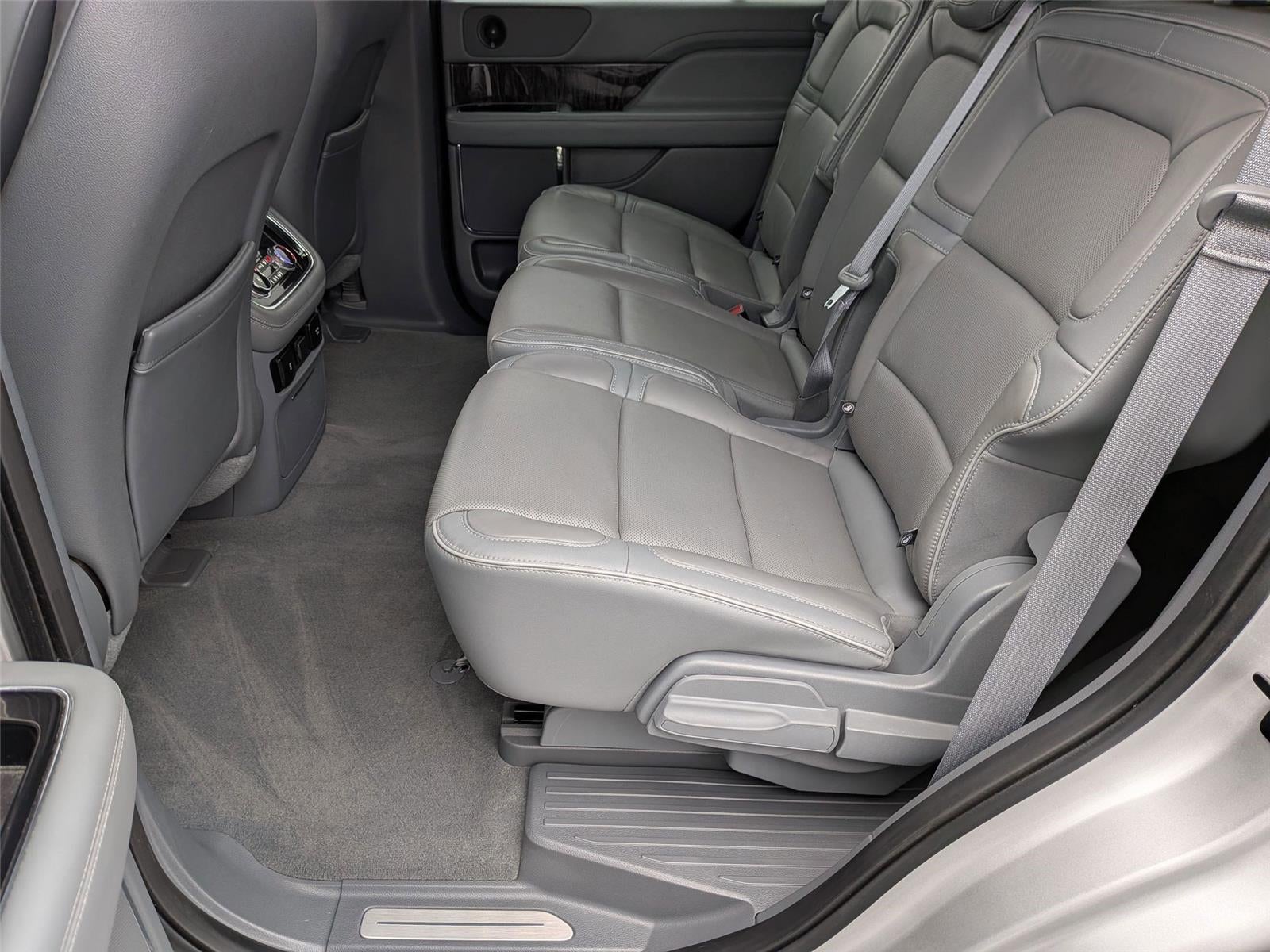 2018 Lincoln Navigator Select