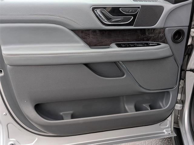 2018 Lincoln Navigator Select