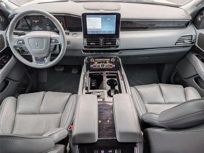 2018 Lincoln Navigator Select